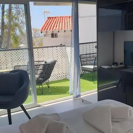 Estudio Banos Del Carmen Apartment *